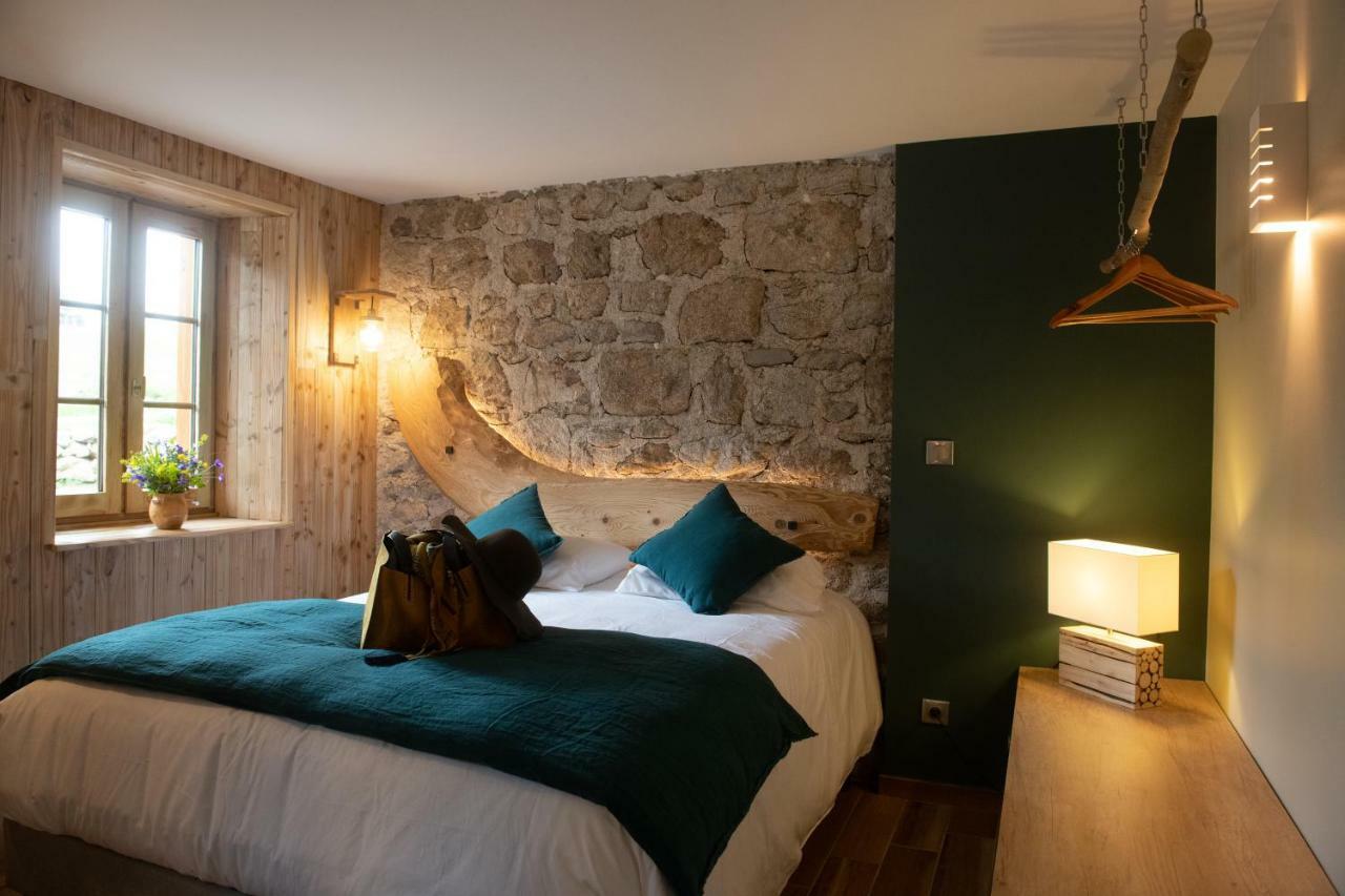 Le Jas Du Mas Hotell Saint-Anthème Eksteriør bilde