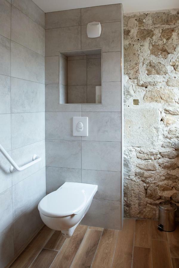 Le Jas Du Mas Hotell Saint-Anthème Eksteriør bilde