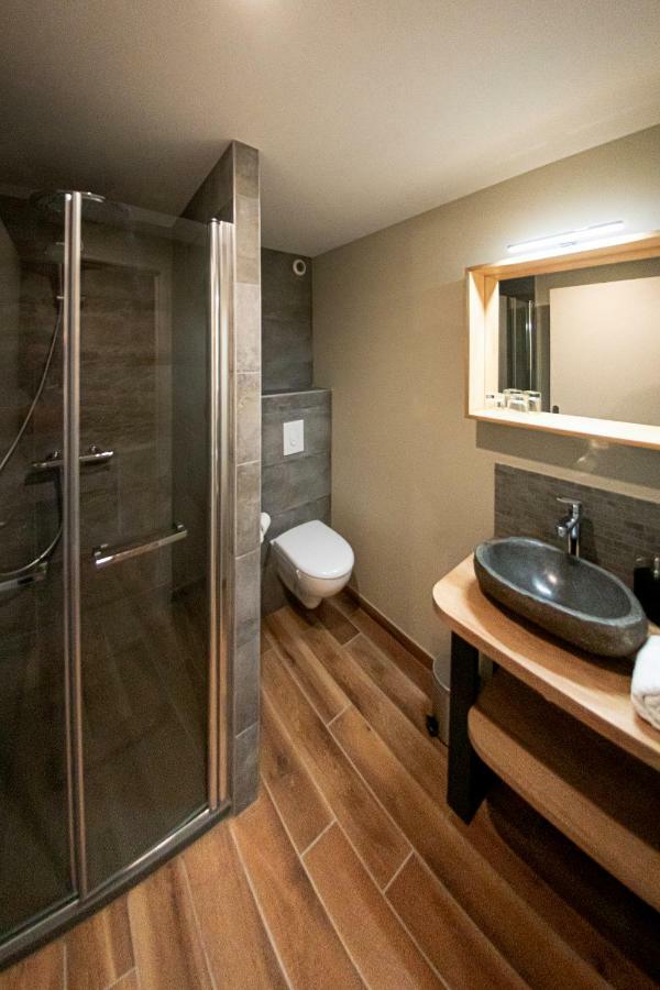 Le Jas Du Mas Hotell Saint-Anthème Eksteriør bilde